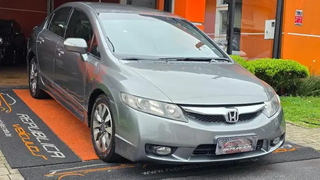 Carro Honda Civic 2011 New  LXL SE 1.8 i-VTEC (Flex)