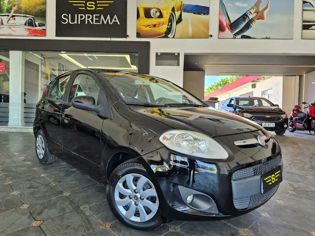 Carro Fiat Palio 2014 Attractive 1.0 8V (Flex)