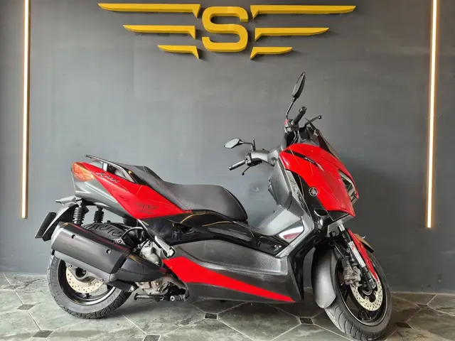 Moto Yamaha XMax 2023 ABS
