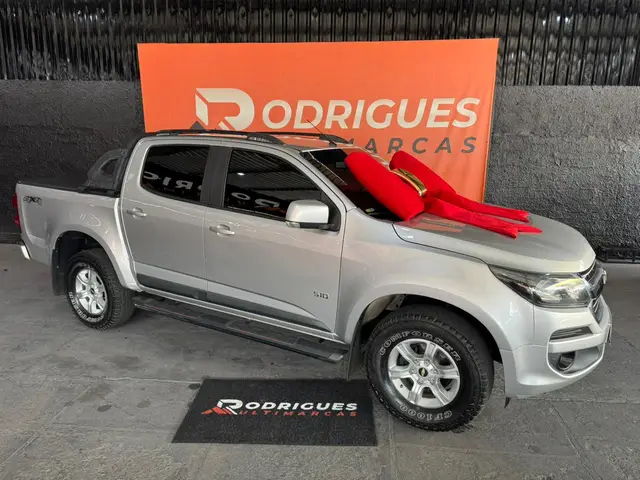 Carro Chevrolet S10 Cabine Dupla 2018 S10 2.8 CTDI LT 4WD (Cabine Dupla)