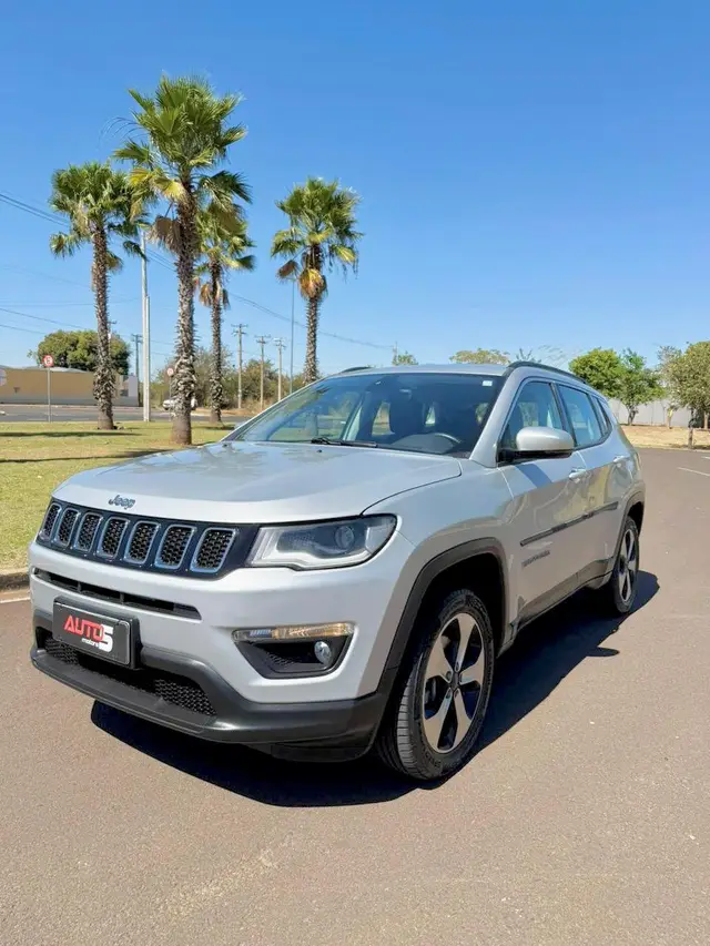 Carro Jeep Compass 2017 2.0 Longitude 4x2 (Aut) (Flex)