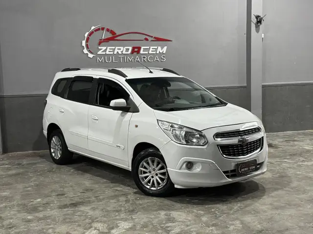 Carro Chevrolet Spin 2014 LT 5S 1.8 (Aut) (Flex)