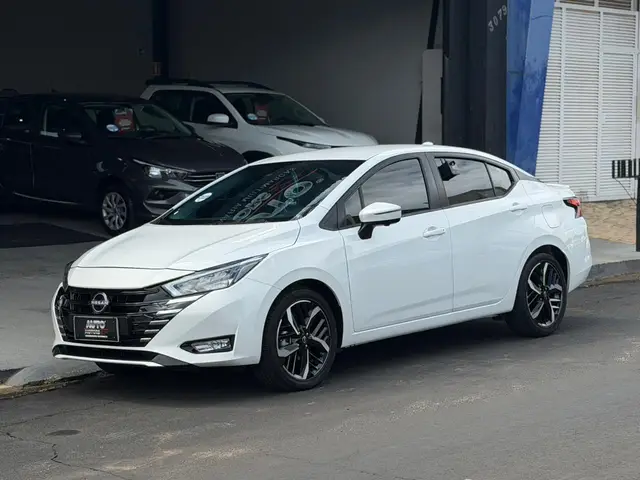 Carro Nissan Versa 2026 Exclusive