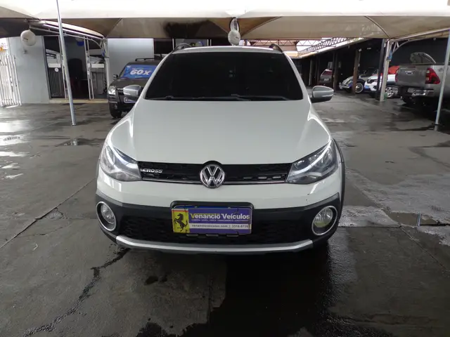 Carro Volkswagen Saveiro 2015 Cross 1.6 16v MSI CE (Flex)