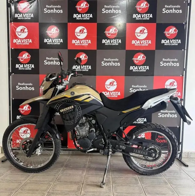 Moto Yamaha XTZ 250 Lander 2023 ABS
