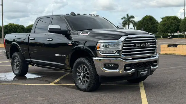 Carro Ram 3500 2022 Limited Longhorn 6.7