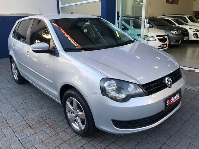 Carro Volkswagen Polo 2012 Hatch 1.6 VHT Total Flex