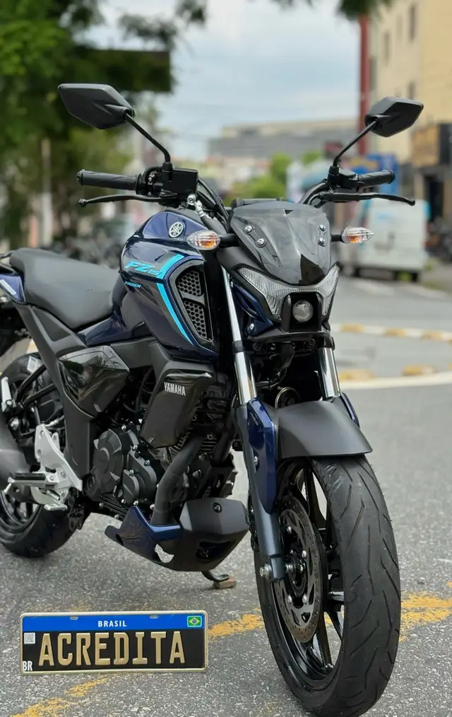 Moto Yamaha Fazer FZ15 2026 Connected