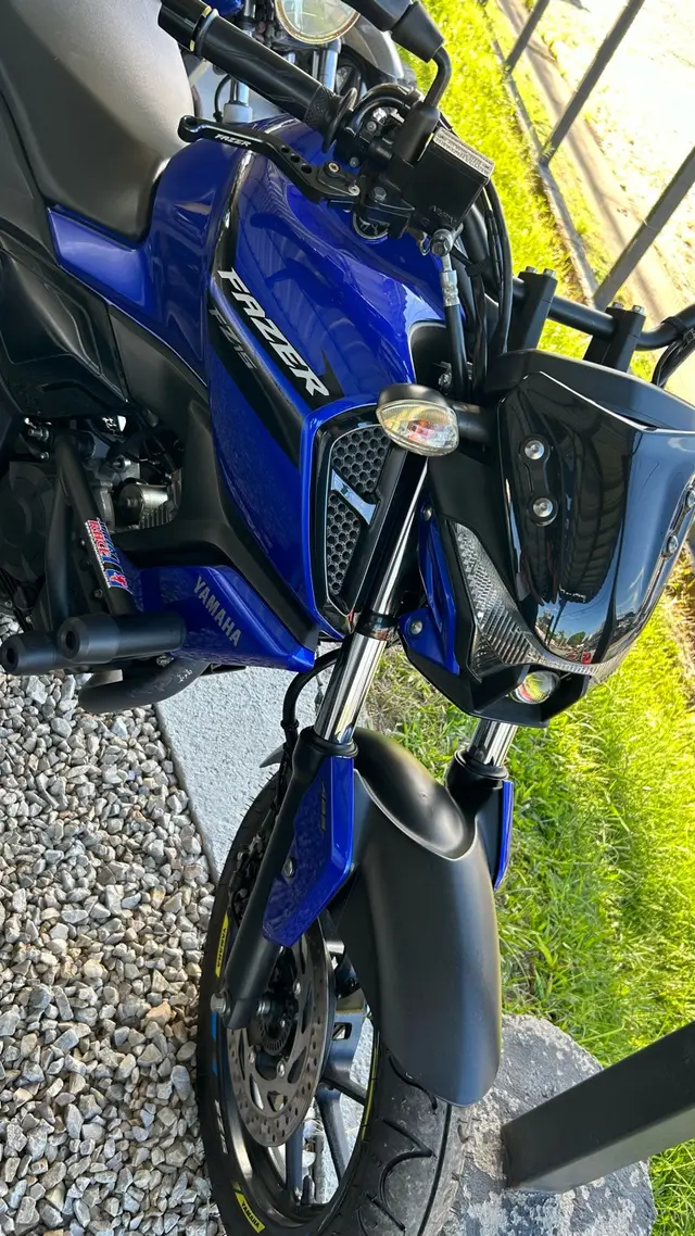 Moto Yamaha Fazer FZ15 2024 ABS