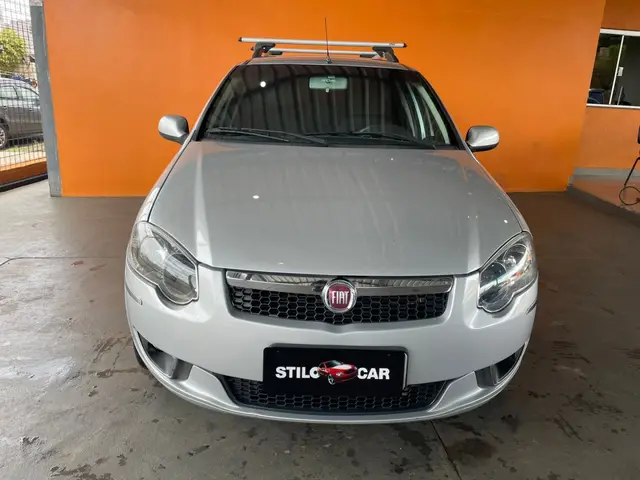 Carro Fiat Palio 2014 Attractive 1.4 8V (Flex)