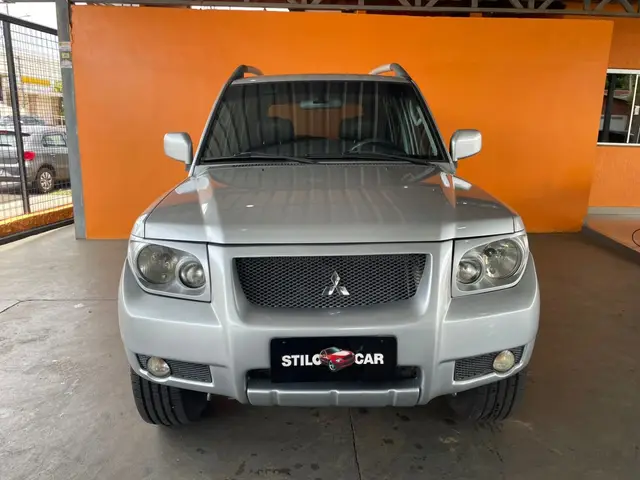 Carro Mitsubishi Pajero TR4 2008 2.0 16V (flex) (aut)