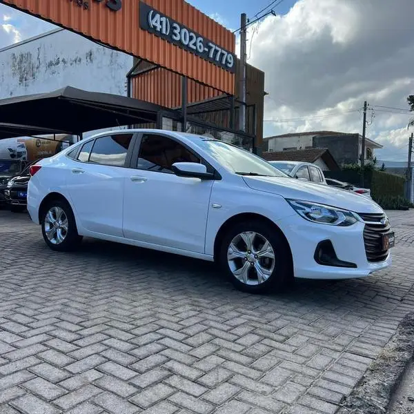 Carro Chevrolet Onix 2023 1.0