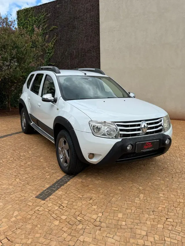 Carro Renault Duster 2014 2.0 16V Dynamique (Flex)(Aut)