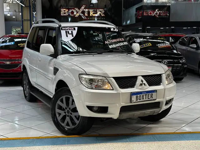 Carro Mitsubishi Pajero TR4 2014 2.0 16V 4x2 (Flex) (Aut)