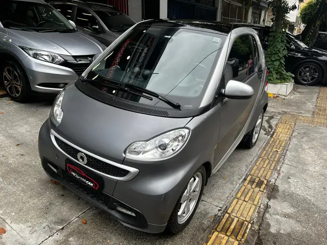 Carro Smart Fortwo Coupe 2015 fortwo 1.0 Turbo Coupé