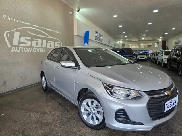 Carro Chevrolet Onix 2023 LT 1.0