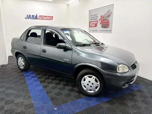 Carro Chevrolet Classic 2008 Corsa Sedan  Life 1.0 VHC (Flex)