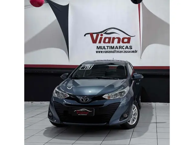 Carro Toyota Yaris Sedan 2019 1.5 XL (Flex)