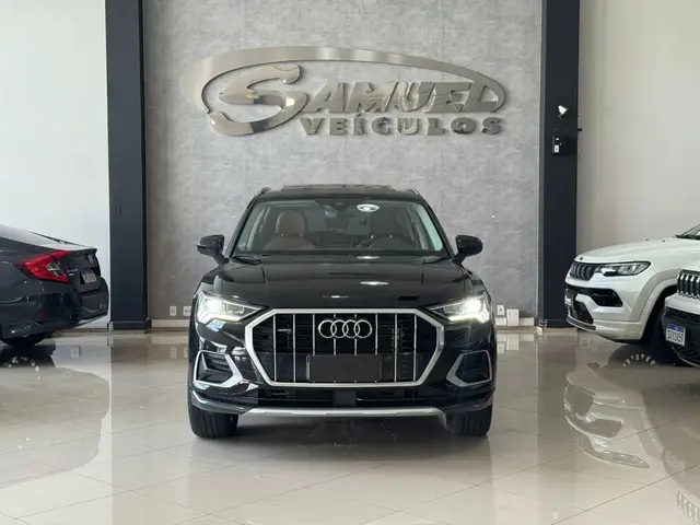 Carro Audi Q3 2024 Performance Black 2.0
