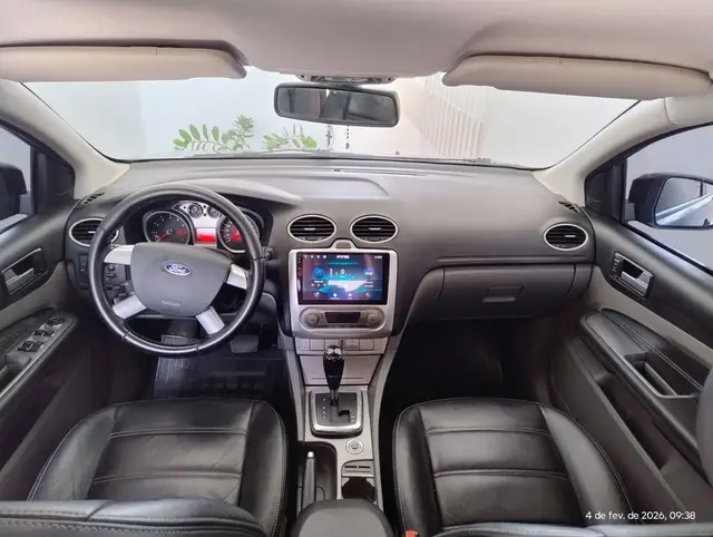 Carro Ford Focus Hatch 2013 GLX 2.0 16V (Flex) (Aut)