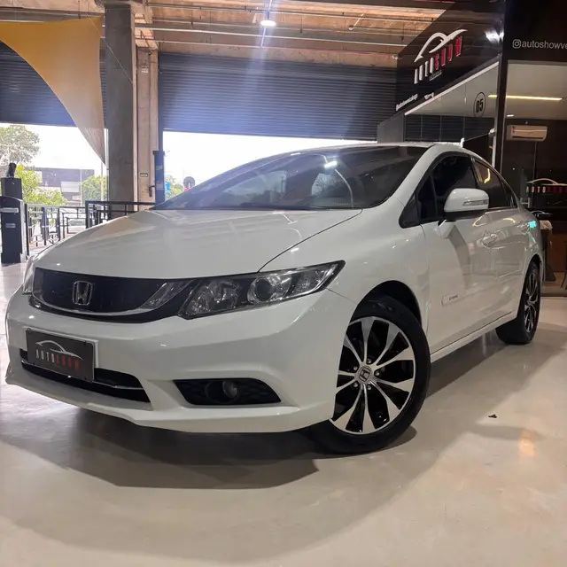 Carro Honda Civic 2015 LXR 2.0 i-VTEC (Aut) (Flex)