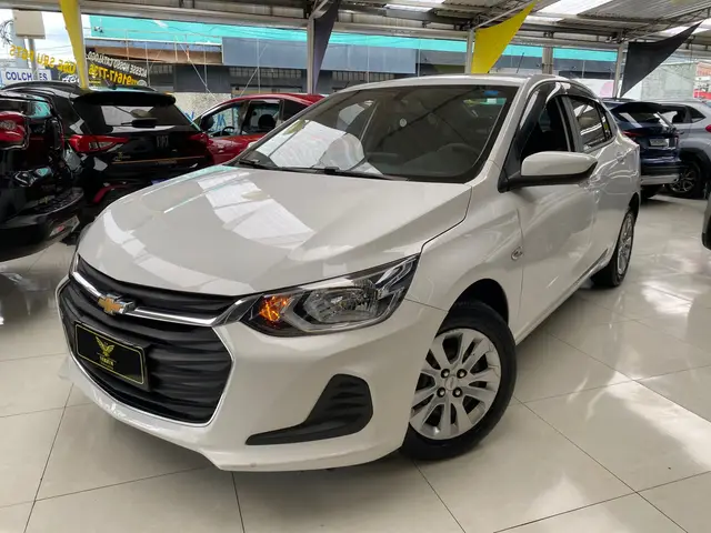 Carro Chevrolet Onix Plus 2021 1.0 LT (Flex)