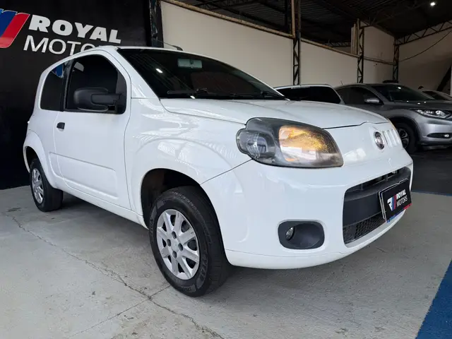 Carro Fiat Uno 2016 Vivace 1.0 8V (Flex) 2p