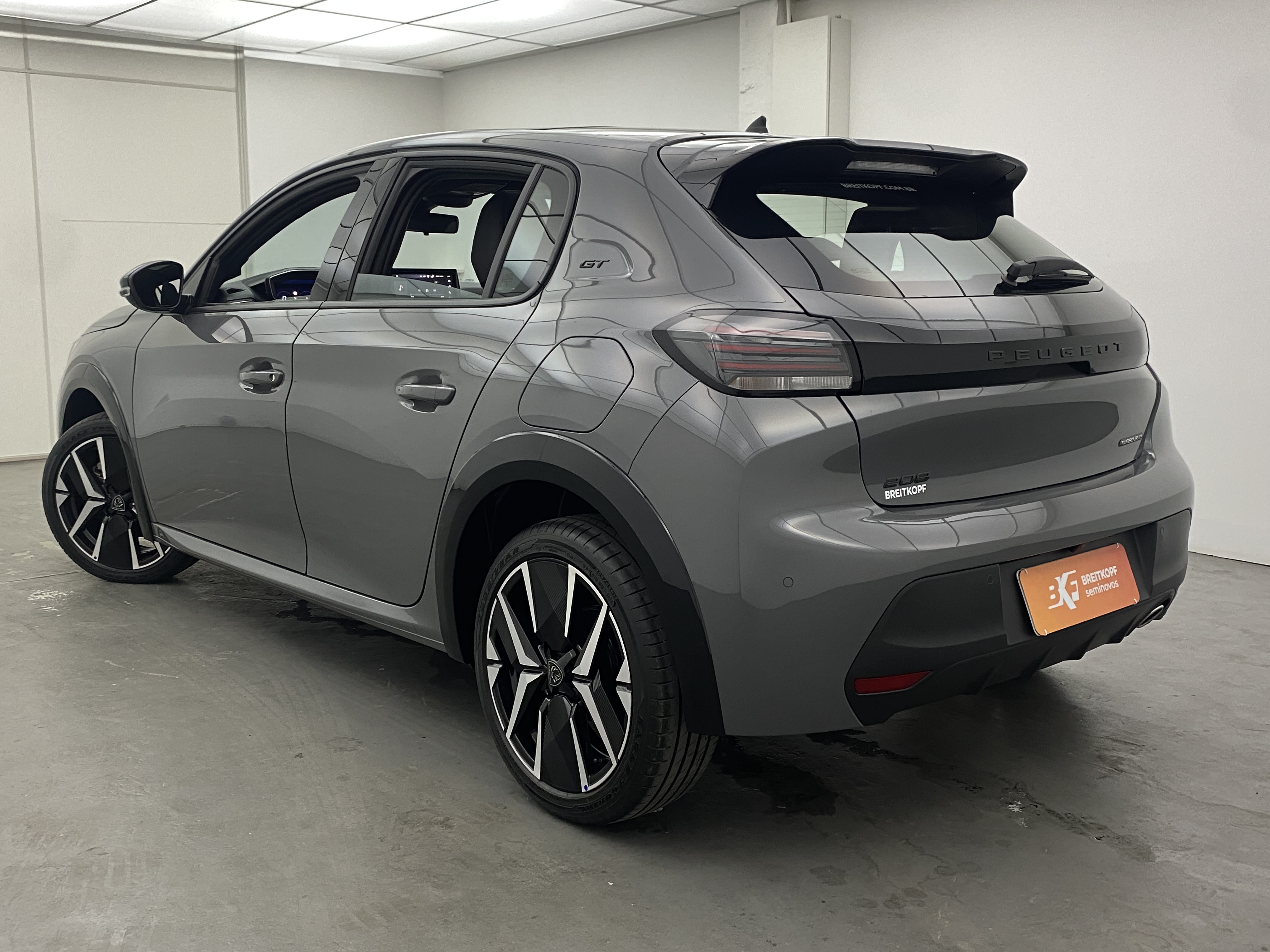 peugeot 208 gt 1.0 at