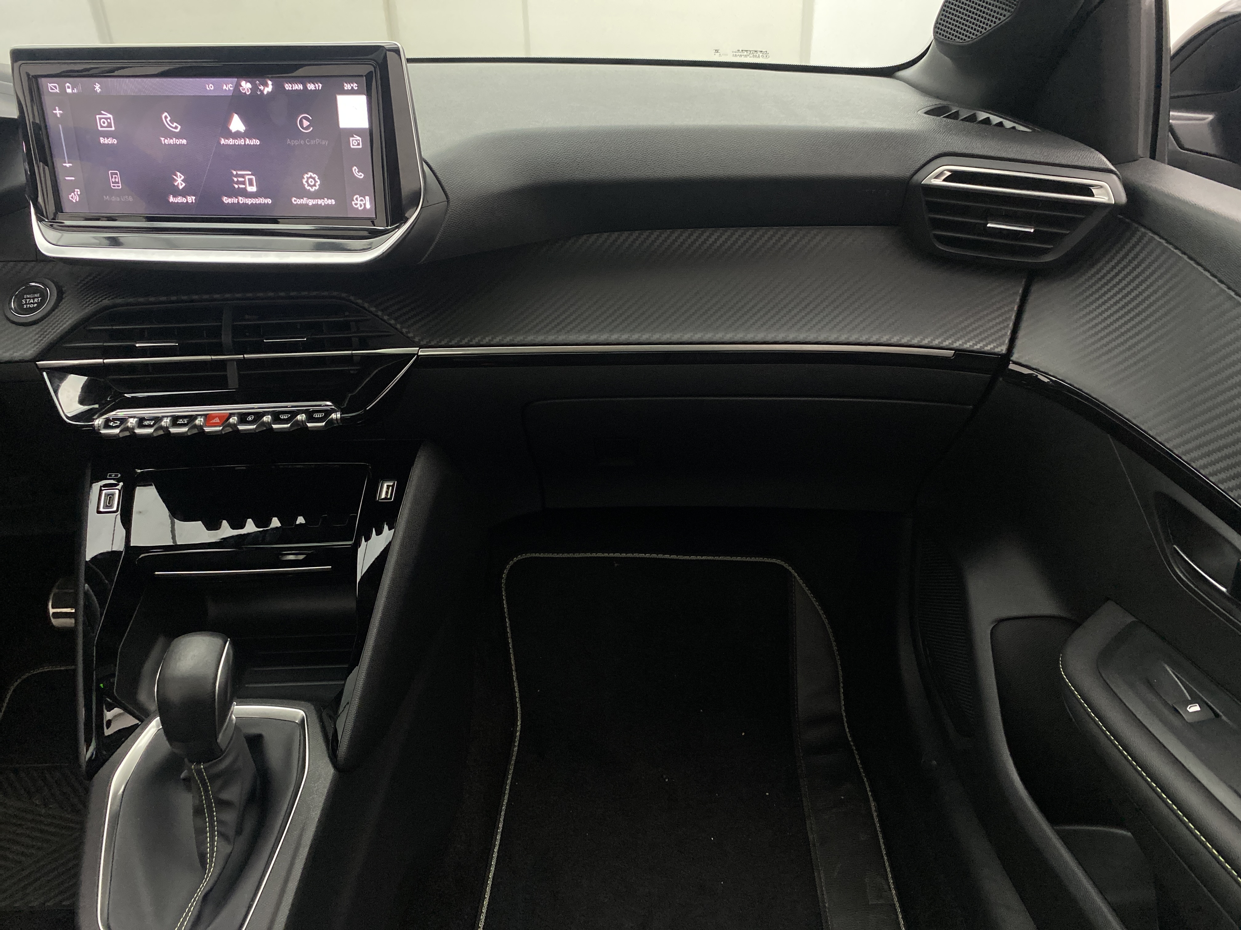 peugeot 208 gt 1.0 at