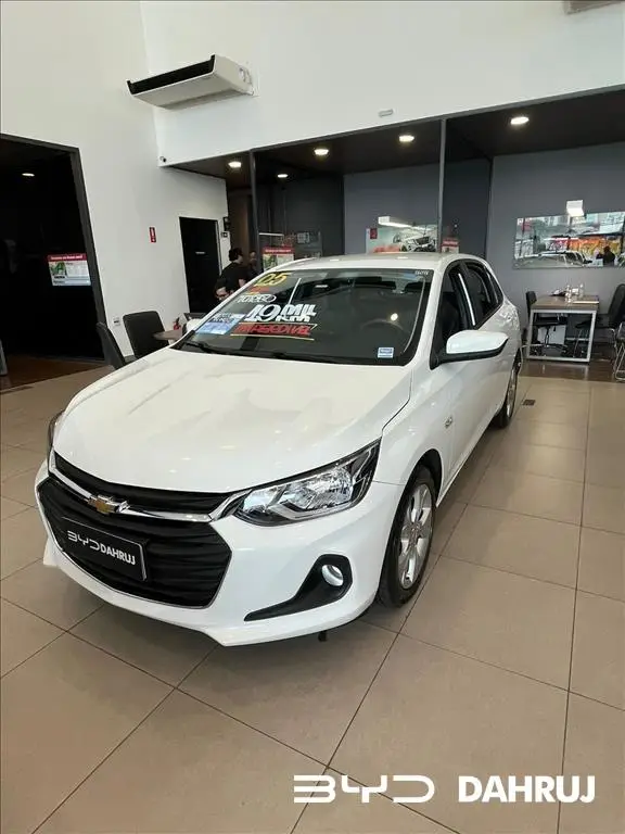 Carro Chevrolet Onix 2025 LTZ 1.0 Turbo (Aut.)
