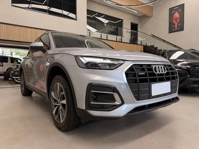 Carro Audi Q5 2024 Prestige 2.0 TFSI Quattro S tronic