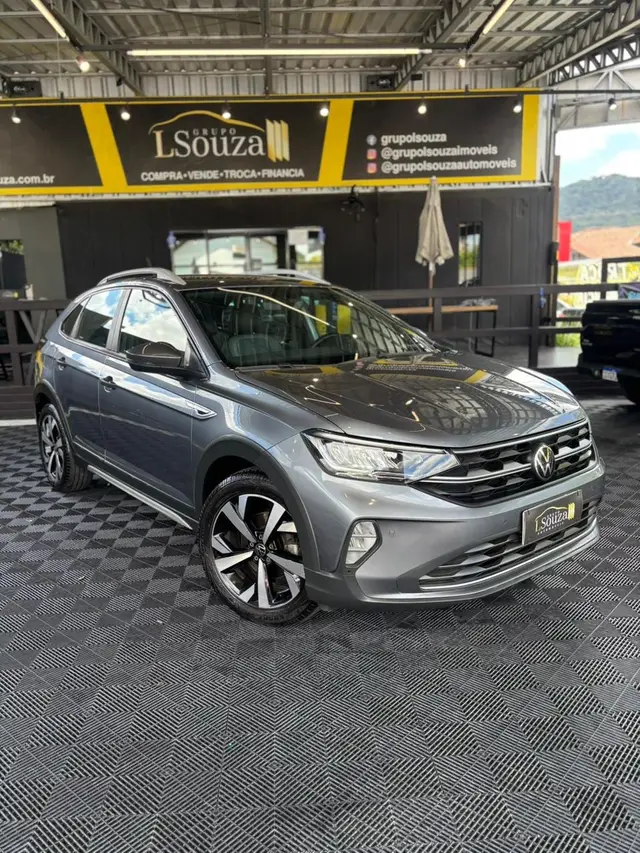 Carro Volkswagen Nivus 2024 Highline 200 TSI