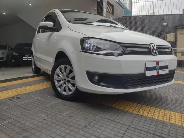 Carro Volkswagen Fox 2013 1.6 VHT BlueMotion (Flex) 2p