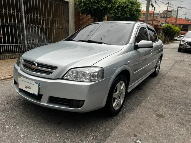 Carro Chevrolet Astra Sedan 2009 Advantage 2.0 (Flex)