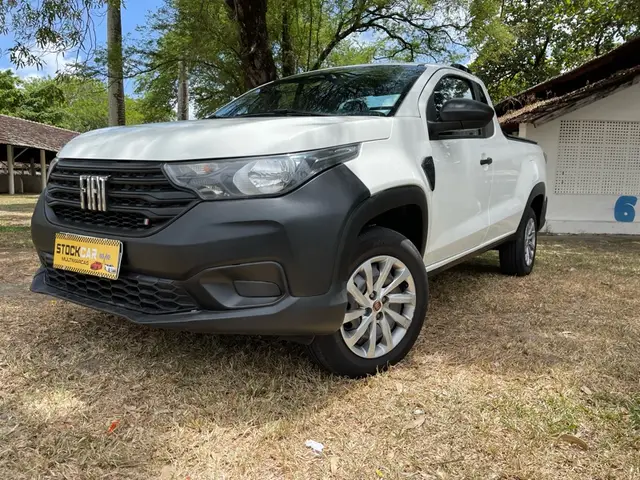Carro Fiat Strada 2023 Endurance 1.4 Cabine Plus (Flex)