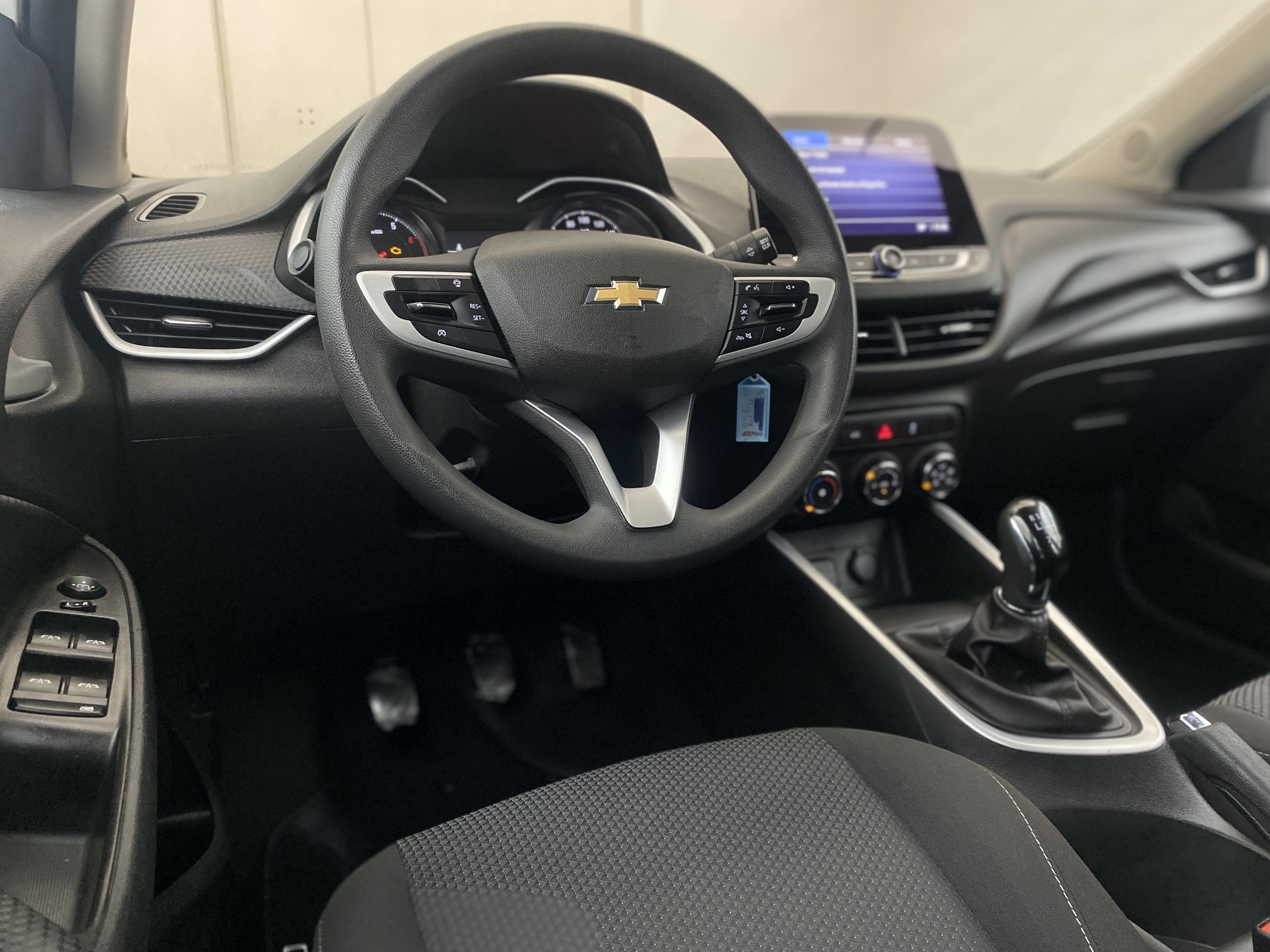 gm - chevrolet onix lt 1.0 turbo