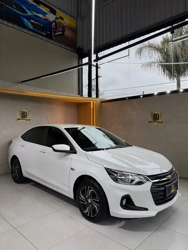 Carro Chevrolet Onix 2024 LT 1.0