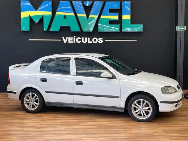 Carro Chevrolet Astra Hatch 2000 GLS 2.0 MPFi
