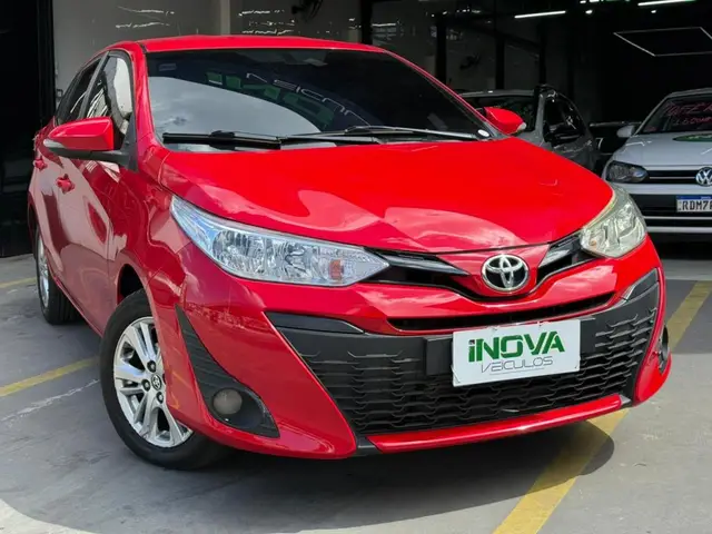 Carro Toyota Yaris 2019 1.3 XL Plus Tech CVT (Flex)