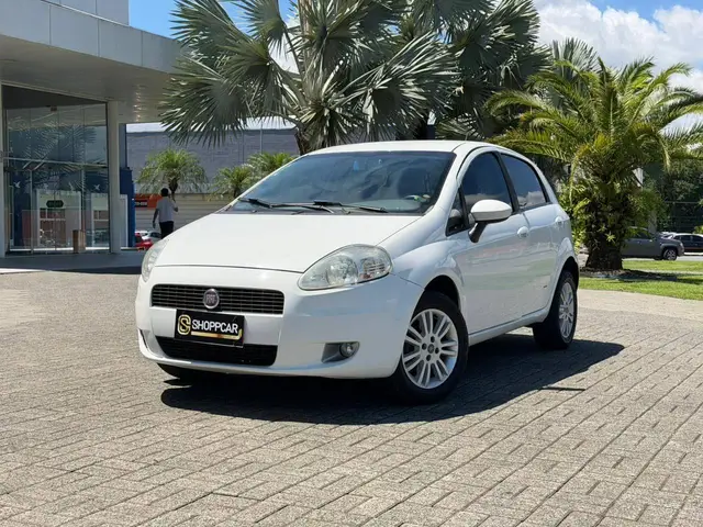 Carro Fiat Punto 2012 ATTRACTIVE ITALIA 1.4 F.Flex 8V 5p