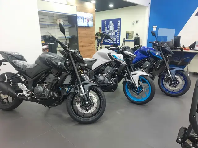 Moto Yamaha MT-03 2026 Connected