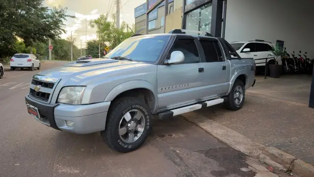 Carro Chevrolet S10 Cabine Dupla 2009 S10 Executive 4x2 2.4 (Flex) (Cab Dupla)