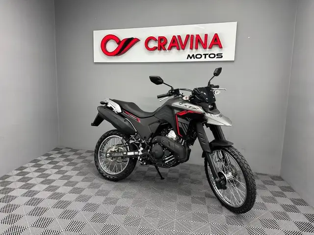 Moto Yamaha XTZ 250 Lander 2026 Connected