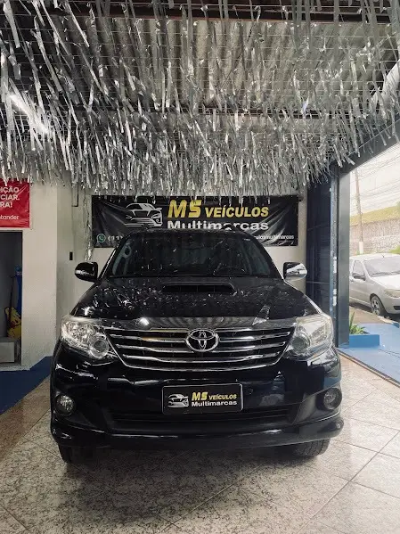 Carro Toyota SW4 2015 Hilux  3.0 TDI 4x4 SRV 5L