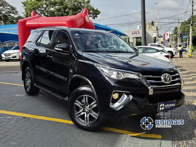 Carro Toyota SW4 2017 2.7 SR 5L 4x2 (Aut) (Flex)