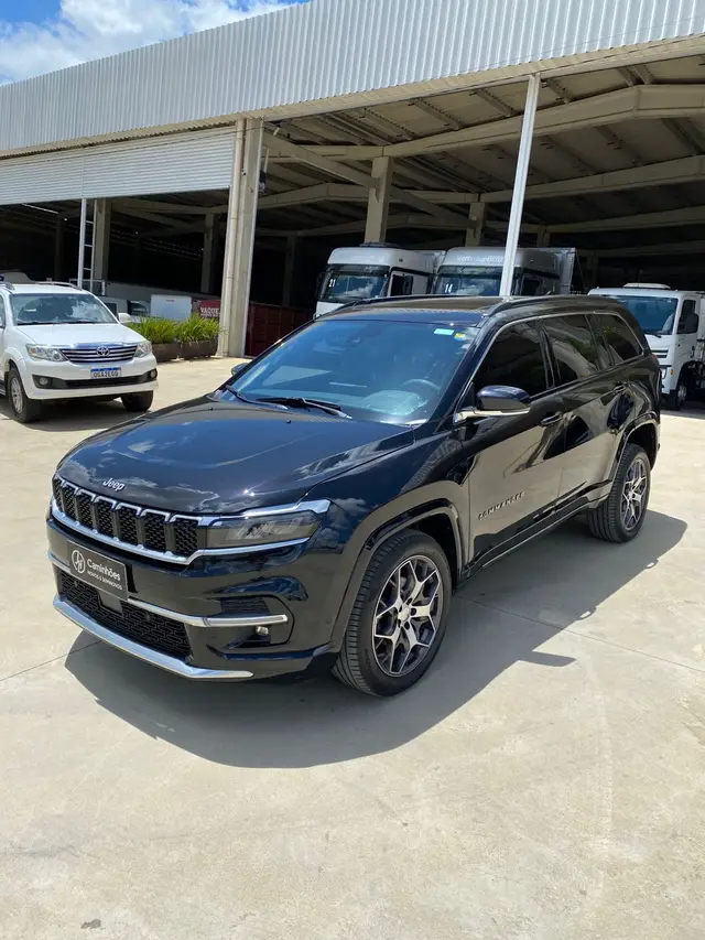 Carro Jeep Commander 2022 Overland T270 Flex (Aut)