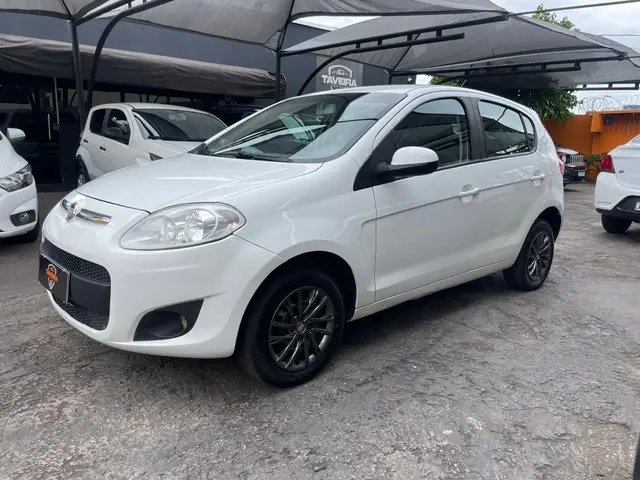 Carro Fiat Palio 2016 Attractive 1.4 Evo (Flex)