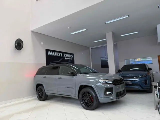 Carro Jeep Commander 2026 Overland 2.0 Hurricane