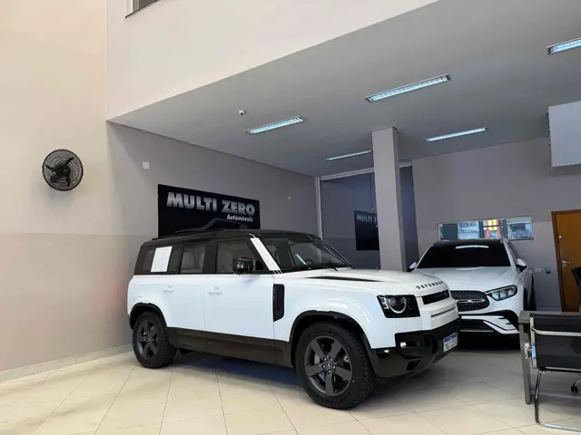 Carro Land Rover Defender 2025 110 X-DY HSE D350 AT (Híb.)