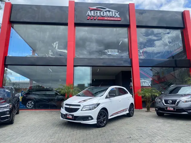 Carro Chevrolet Onix 2015 1.4 Effect SPE/4